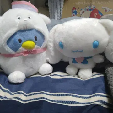 턱시도샘 & 시나모롤 봉제 인형 세트