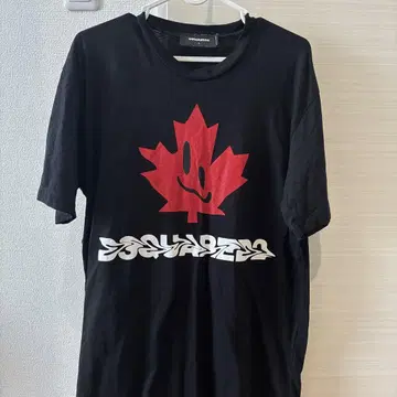 DSQUARED2 메이플 리프 블랙 티셔츠 L