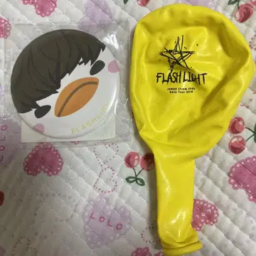 2PM 준호 JUNHO 캔뱃지 풍선 FLASHLIGHT