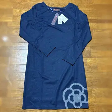 까멜리아 패치 A라인 원피스