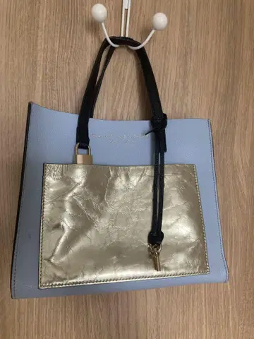 MARC JACOBS 라이트 블루 핸드백