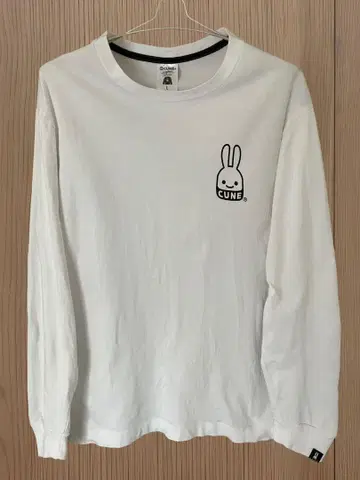CUNE 큔 롱T