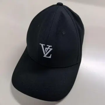 [새상품급] VARZAR 바자르 캡 모노그램 로고 블랙