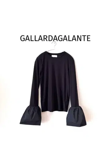 GALLARDAGALANTE 개럴개런트 벌룬 슬리브 티셔츠