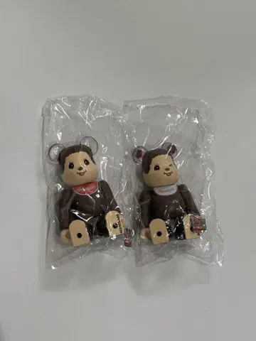 베어브릭 몽치치 2체 세트