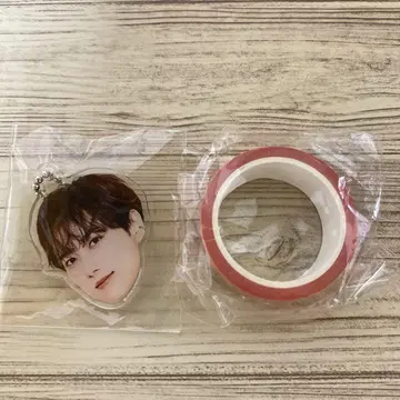 INI 오자키 타쿠미 XQUARE 캡슐 토이 얼굴 키링