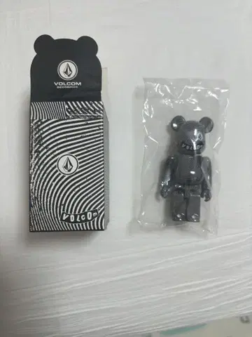 한정 수량품 VOLCOM BE@BRICK 100%