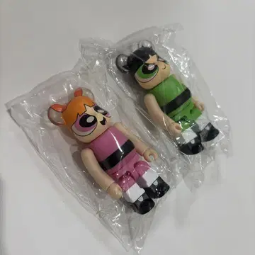 베어브릭 파워퍼프걸스 피규어 2체 세트