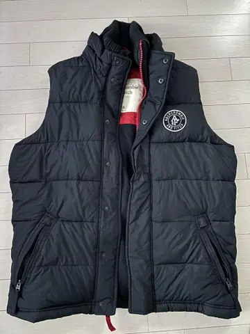 Abercrombie & Fitch 블랙 다운 베스트 XL
