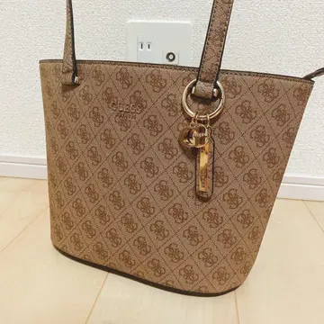 GUESS 핸드백 브라운 계열 대용량 새상품