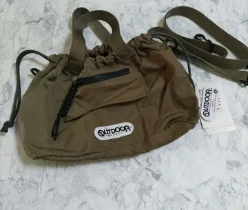 OUTDOOR PRODUCTS 카키 숄더백
