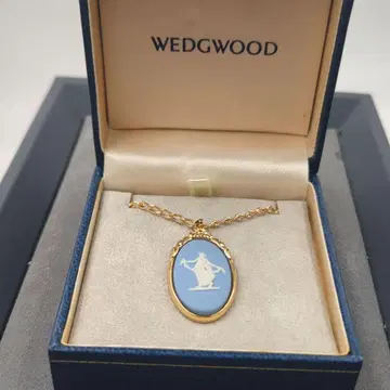 컨디션 최상 WEDGWOOD 웨지우드 목걸이 페일 블루