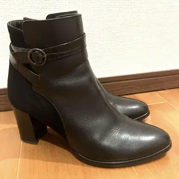 새상품급 다이애나 가죽 부츠
