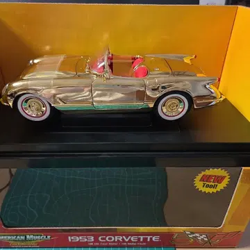 1/18 미니카 1953 Corvette 골드