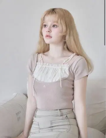 AND MARY Mew frill tops