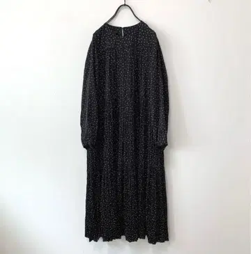 어반 리서치 랜덤 플리츠 티어드 원피스