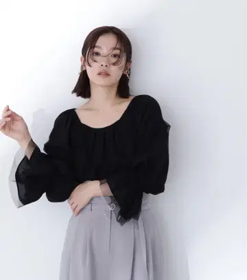 natural beauty basic 튤 레이어드 블라우스