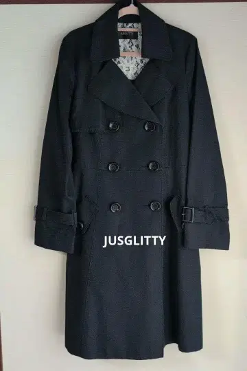JUSGLITTY 네이비 트렌치코트