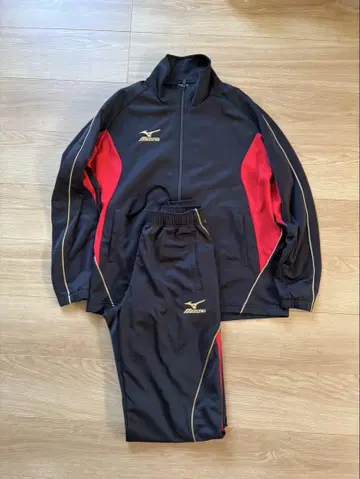 Mizuno 저리 블랙/빨간색 M 사이즈