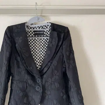 [ 하나뿐인 ] emporio armani 꽃무늬 도트 메쉬 여름용 멋진