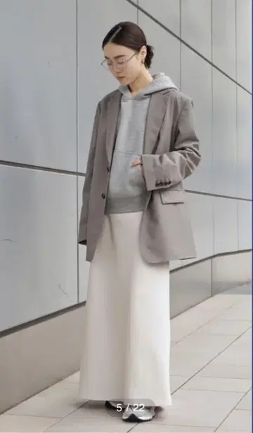 APSTUDIO 매트 새틴 스커트