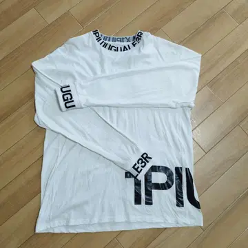1PIU1UGUALE3 RELAX 와이드 넥 로고 긴팔 T셔츠