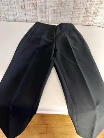 ZARA 블랙 슬랙스