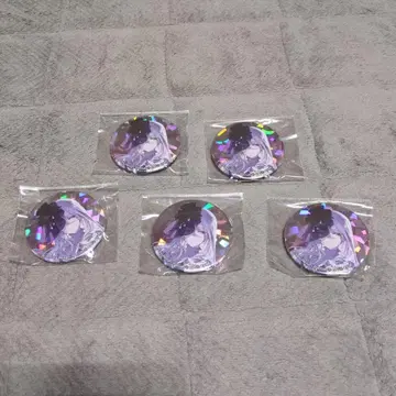 요이사키 카나데 세계의 보석 상자 캔뱃지 세트