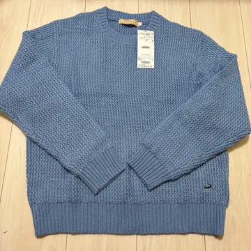 새상품 크로커다일 스카이블루 니트 스웨터 긴팔 L