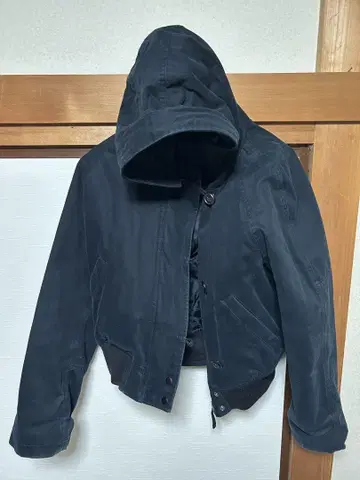J.Crew 후드 부착 블랙 자켓 M