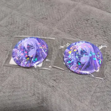 요이사키 카나데 캔뱃지 2개 세트