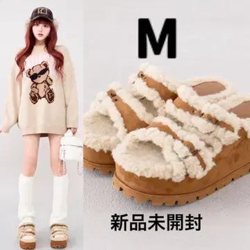 미개봉 새상품 다리치 페이크 무스탕 벨트 슬립온 M 카멜