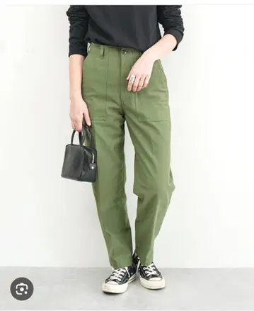 신 존 베이커 팬츠