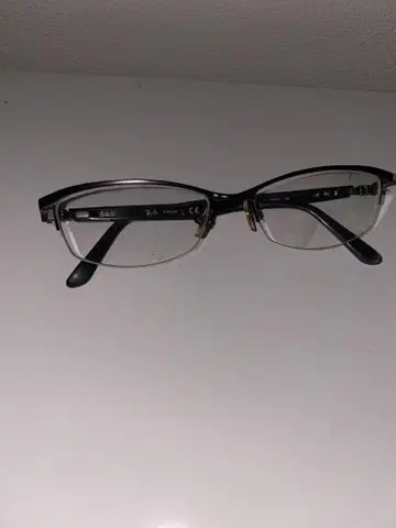 레이밴 티타늄 블랙 프레임 안경