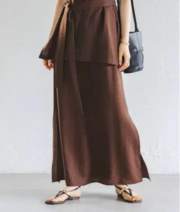 Noble 퍼지 린넨 슬릿 A 라인 스커트
