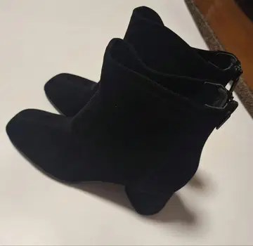 STACCATO 블랙 스웨이드 앵클부츠 24.5cm