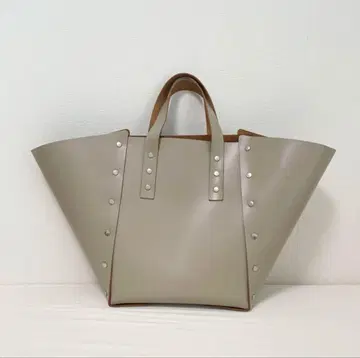 HenderScheme ASSEMBLEWIDE BAG M 사이즈