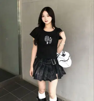 emmy 반팔