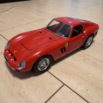 페라리 250 GTO 빨간색