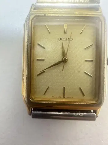 SEIKO 5E31-5A10 손목시계