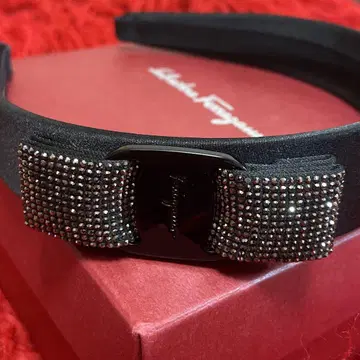 머리띠 Ferragamo