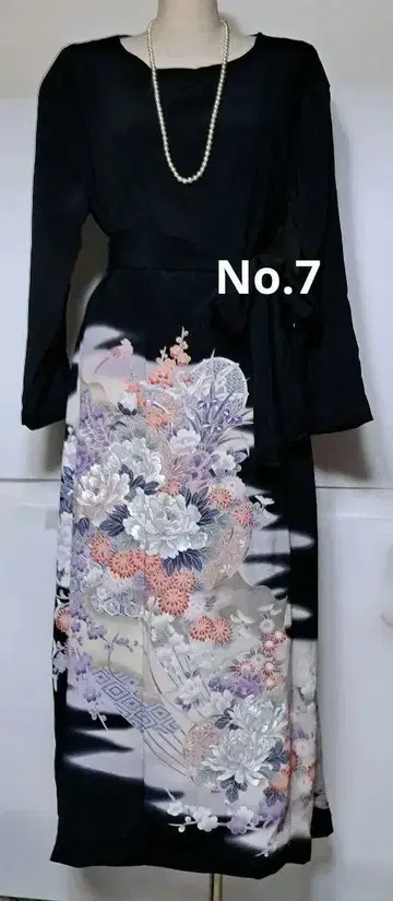 블랙 전통 예복 기모노 리메이크 꽃무늬 자수 롱 드레스