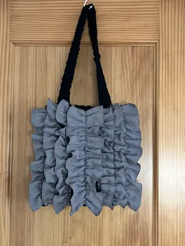 프릴 디자인 토트백 하운드투스 핸드메이드