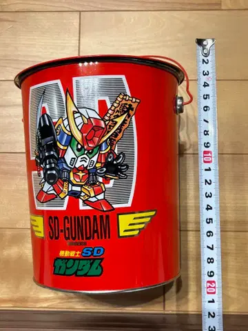 원조 SD 건담 버킷 캔 레트로