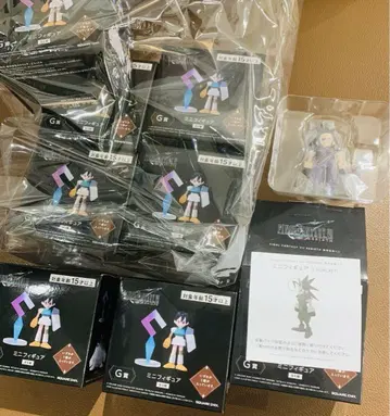FF7 REBIRTH 출시 기념 복권 G상 미니 피규어 마스코트 8점