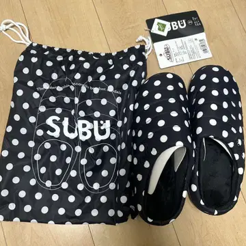 SUBU 블랙 도트 슬립온 수납 봉투 포함