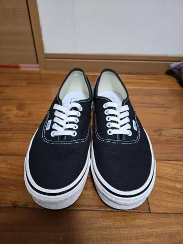 VANS Authentic 44 Dx 블랙 10.0