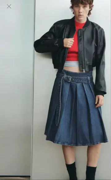 ZARA [새상품] TRF 데님 박스 플리츠 스커트