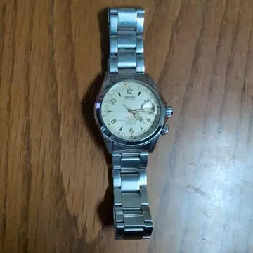 SEIKO 알피니스트 4S15-6000 단종 모델입니다.