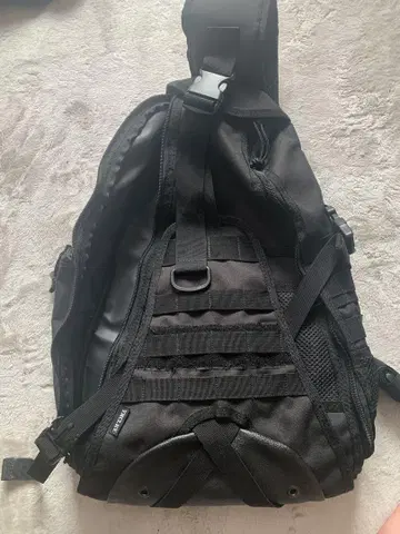 블랙 슬링백 나일론제